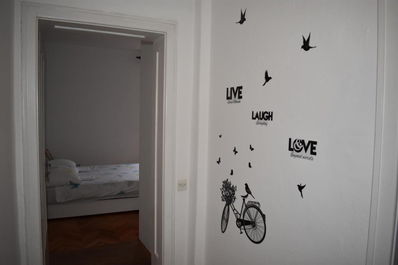 De Lux Apartment & Rooms Emilia Баня Лука Екстериор снимка