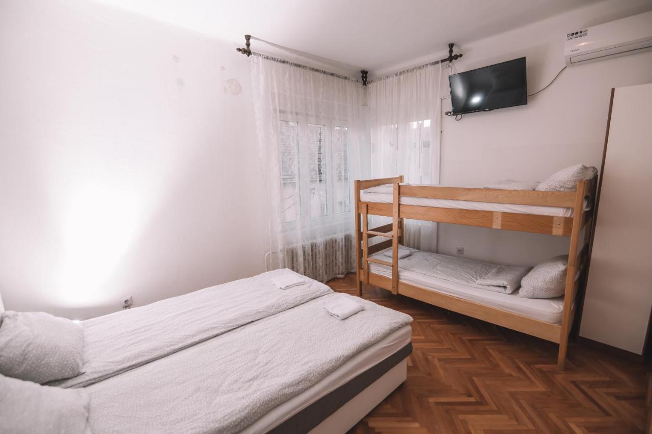De Lux Apartment & Rooms Emilia Баня Лука Екстериор снимка